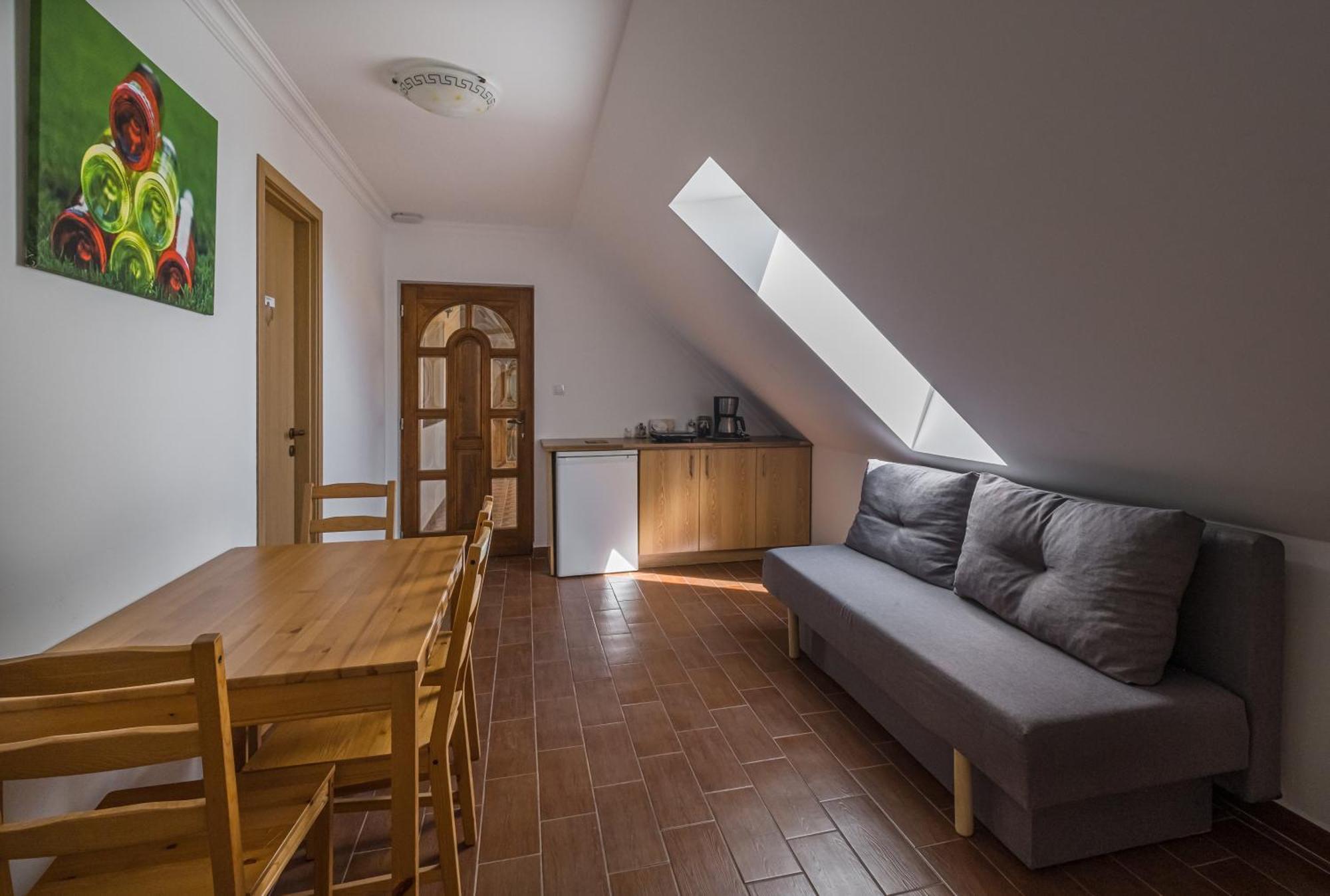 Dobosi Vendeghaz Hotel Szentantalfa Buitenkant foto